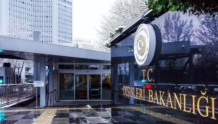 Türkiye’den Azerbaycan ile Ermenistan arasında imzalanan barış anlaşmasına ilk yorum