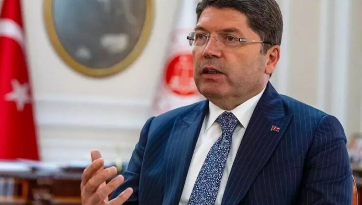 Bakan Tunç’tan CHP’nin İstanbul kongresinin iptaline ilk yorum: İhtiyati tedbir niteliğinde