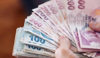 Enflasyon ağustos ayında yüzde 2,04 arttı, yıllık bazda yüzde 32,95 oldu