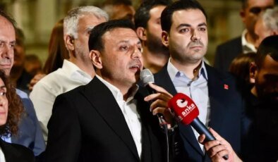 Görevden alınan CHP İstanbul İl Başkanı Özgür Çelik’ten ilk açıklama
