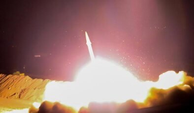 Husiler, Kudüs’ün batısını vurduklarını duyurdu