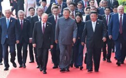 Jinping ile sohbet eden Putin: Biyoteknolojiyle ölümsüzlüğe bile ulaşılabilir
