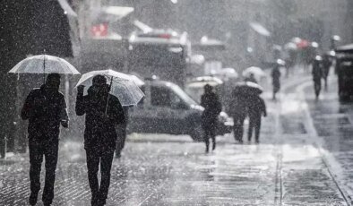 Plan yaparken iki kere düşünün! Hafta sonunu yağmurlar esir alacak