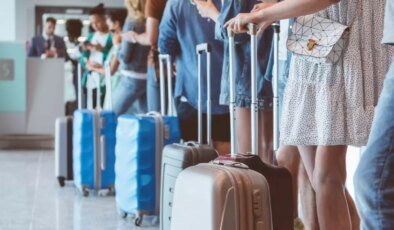 Yurt dışı çıkış harcı 1000 TL’ye yükseltildi