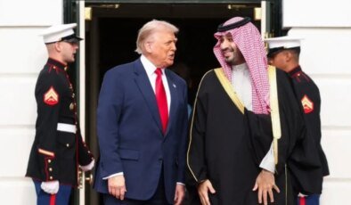 Suudi Prensi Beyaz Saray’da: ABD’ye yatırımları 1 trilyon dolara çıkaracağız