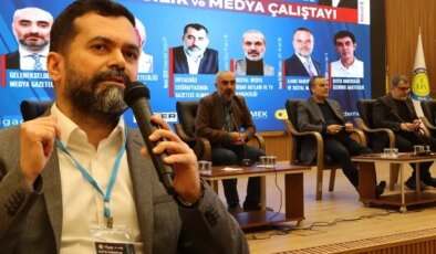 150 gazeteciyi bir araya getiren çalıştay! Dr. Ekrem Teymur yapay zekanın manipülasyona açık yönlerine dikkat çekti
