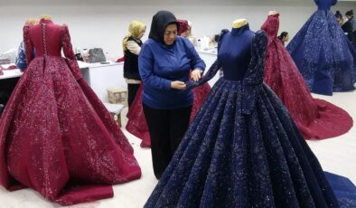 Kiraladığı gelinlik hayatını değiştirdi